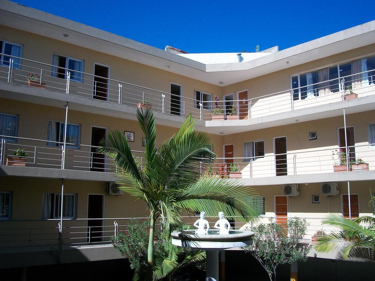 Hotel La Bahia Federacion Bagian luar foto